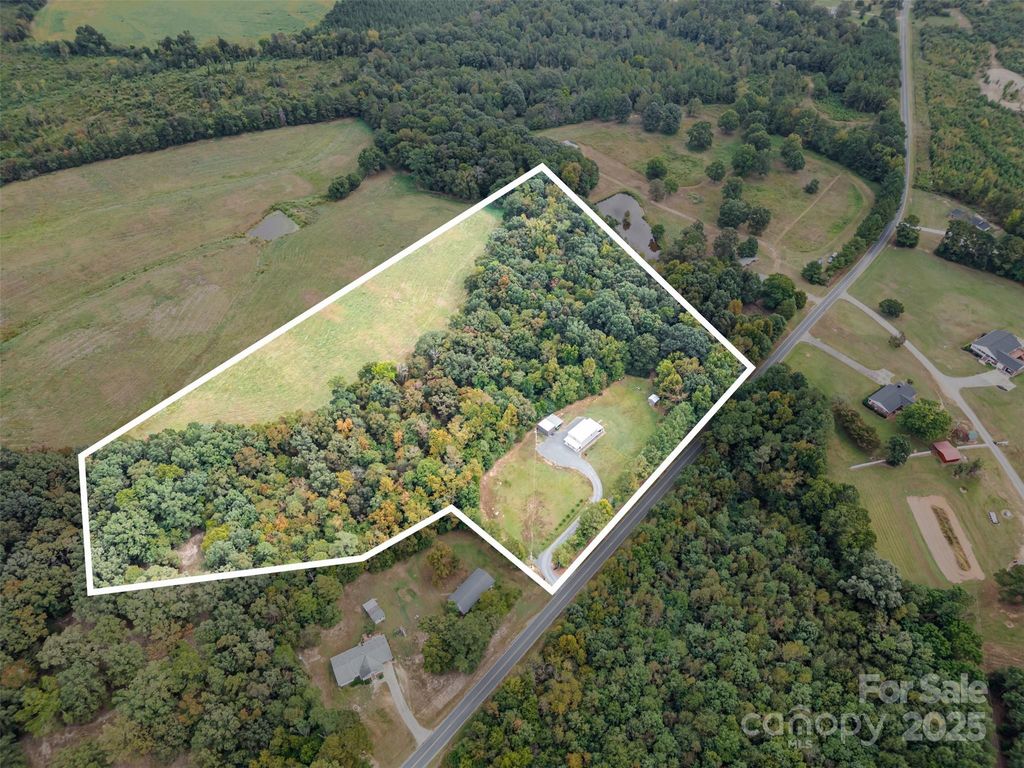 690 Hill Road, Wadesboro, NC 28170