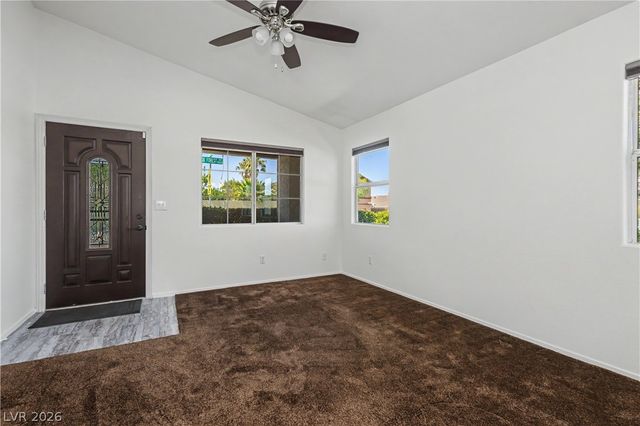 9501 Fox Forest Avenue, Las Vegas, NV 89129