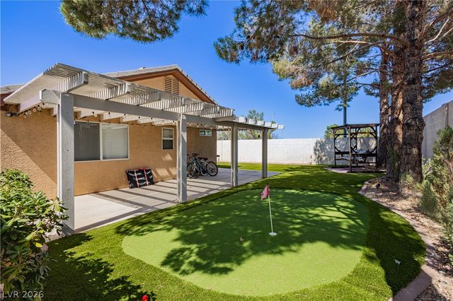 9501 Fox Forest Avenue, Las Vegas, NV 89129
