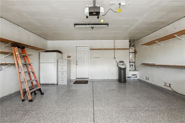 9501 Fox Forest Avenue, Las Vegas, NV 89129
