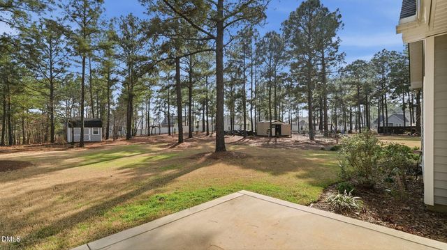 514 Pondpine Lane, Carthage, NC 28327