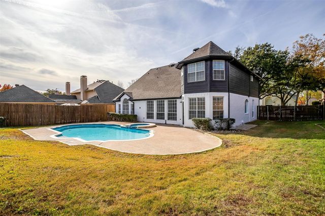 4201 Fair Oaks Drive, Grapevine, TX 76051