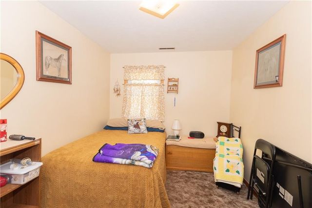 729 W 3rd Street, Cherryvale, KS 67335