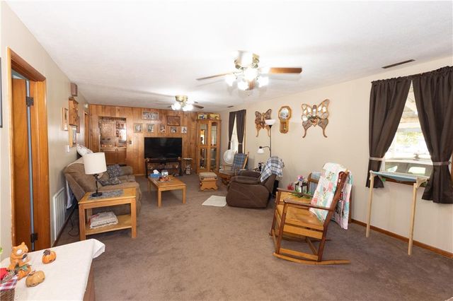 729 W 3rd Street, Cherryvale, KS 67335