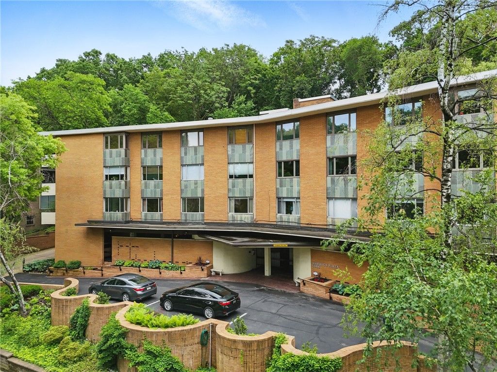 5048 5th Ave 101, Shadyside, PA 15232