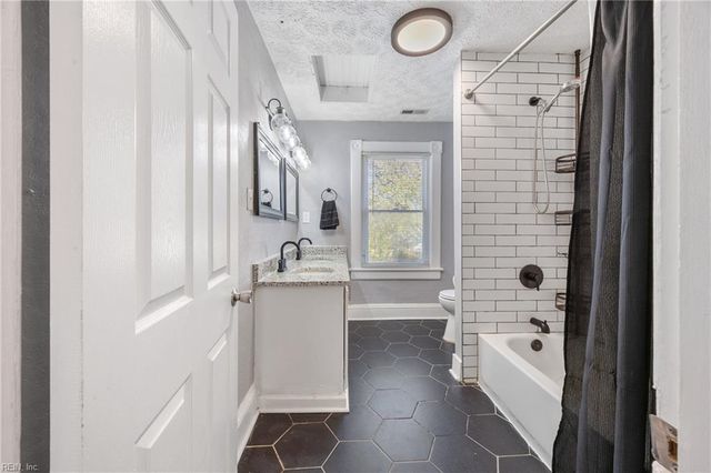 406 Lee ST, Hampton, VA 23669