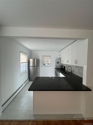 47 Washington Avenue N, White Plains, NY 10603