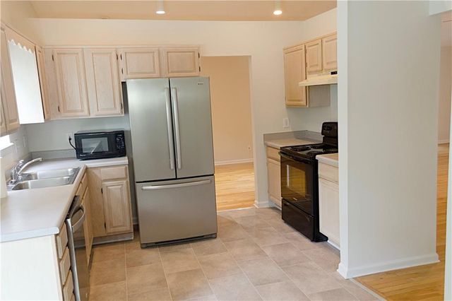 140 Crystal River Drive, Calhoun, GA 30701