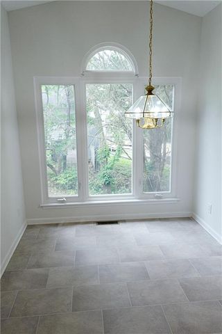 140 Crystal River Drive, Calhoun, GA 30701
