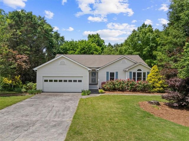140 Crystal River Drive, Calhoun, GA 30701