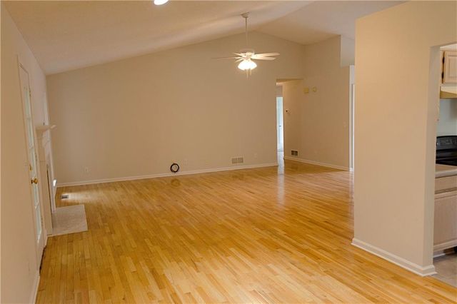 140 Crystal River Drive, Calhoun, GA 30701