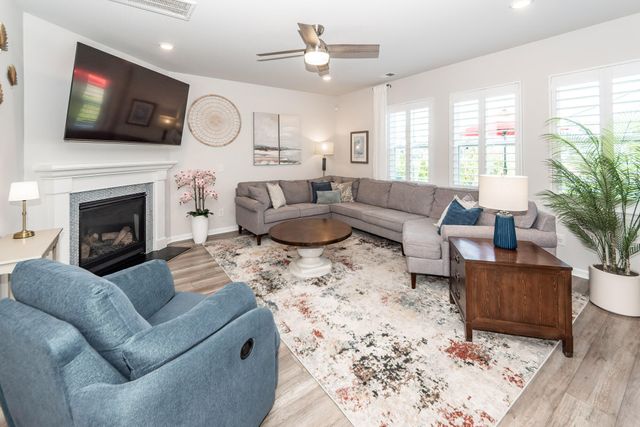 472 Richfield Way, Summerville, SC 29486