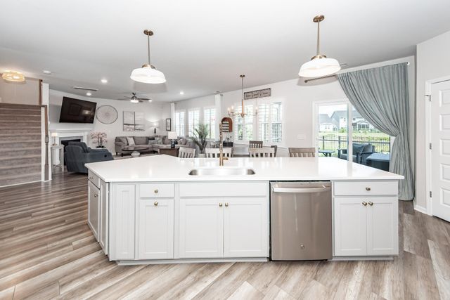 472 Richfield Way, Summerville, SC 29486