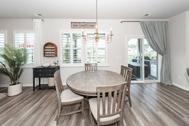 472 Richfield Way, Summerville, SC 29486