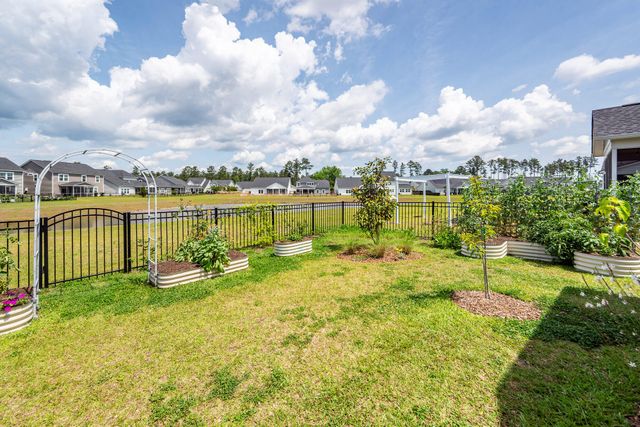 472 Richfield Way, Summerville, SC 29486