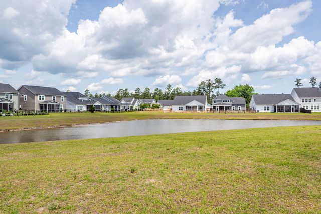 472 Richfield Way, Summerville, SC 29486