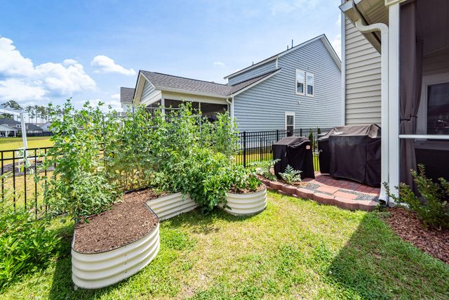 472 Richfield Way, Summerville, SC 29486