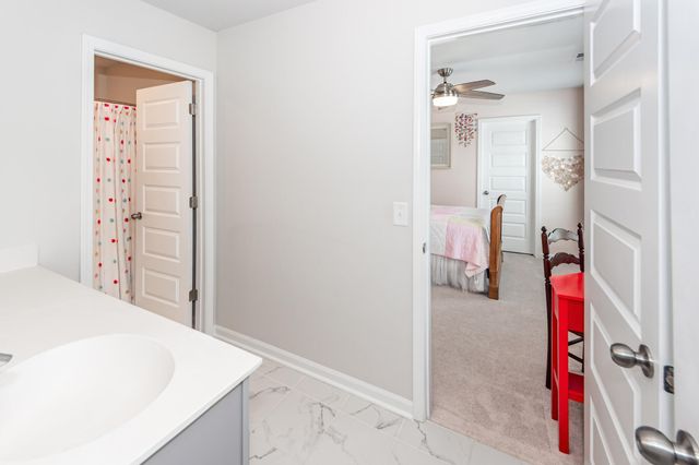 472 Richfield Way, Summerville, SC 29486