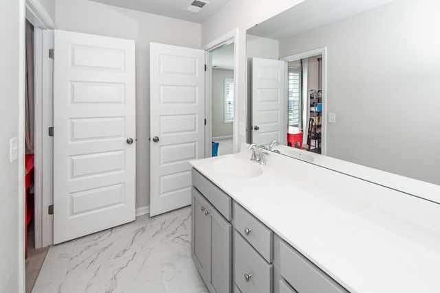 472 Richfield Way, Summerville, SC 29486