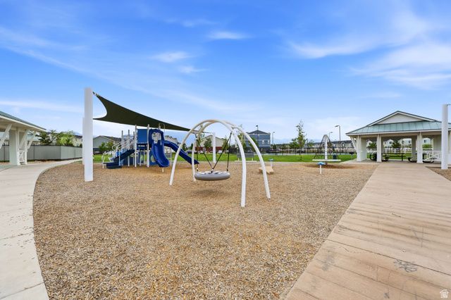 1098 E WATERWAY LN, Saratoga Springs, UT 84045
