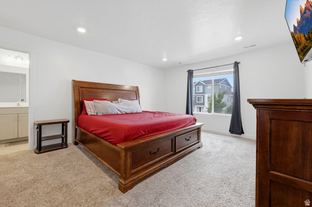 1098 E WATERWAY LN, Saratoga Springs, UT 84045