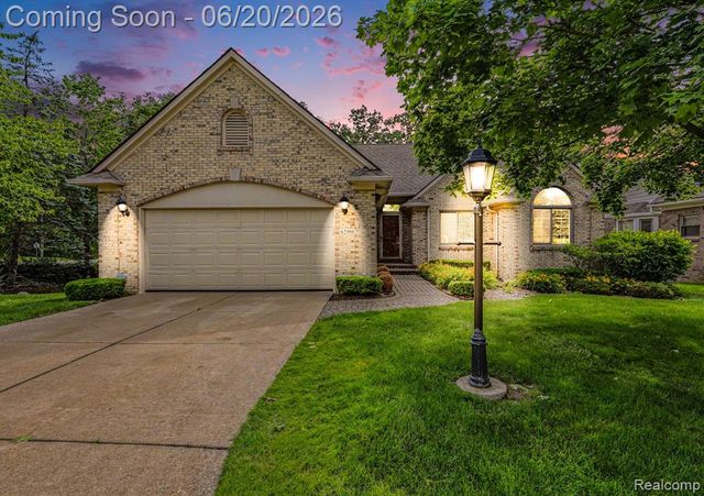 62998 Invitational Drive, Washington, MI 48094