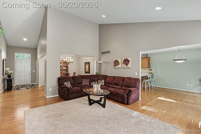 62998 Invitational Drive, Washington, MI 48094
