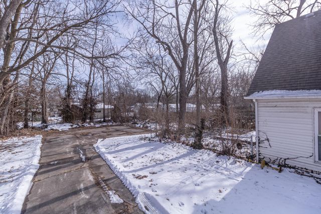 700 WASHINGTON AVE, Columbia, MO 65201