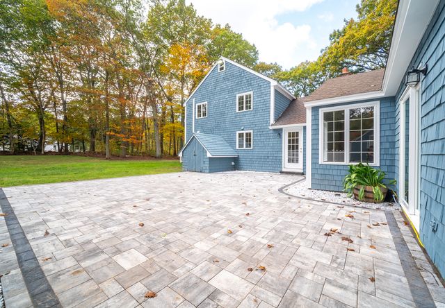 882 Killingworth Road, Haddam, CT 06441