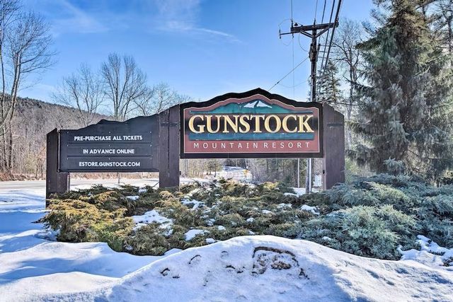 18 Lovejoy Lane, Meredith, NH 03253