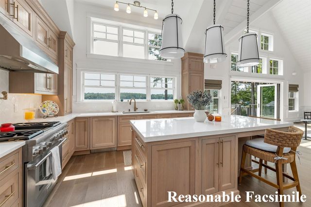 18 Lovejoy Lane, Meredith, NH 03253