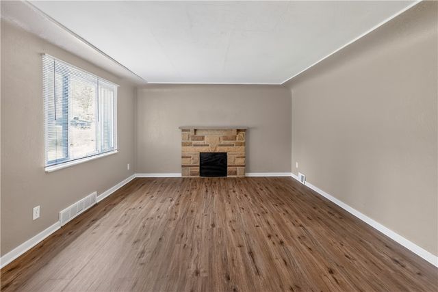 921 Lincoln Way, Mckeesport, PA 15132