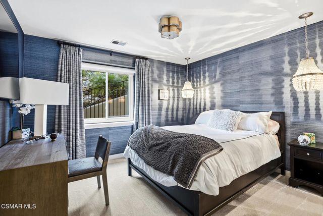 708 Ravensbury Street, Lake Sherwood, CA 91361