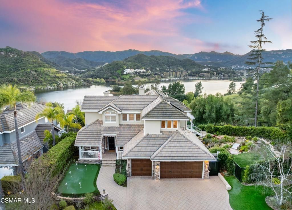 708 Ravensbury Street, Lake Sherwood, CA 91361