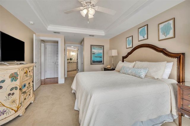 744 Ocean Blvd 202, St Simons Island, GA 31522