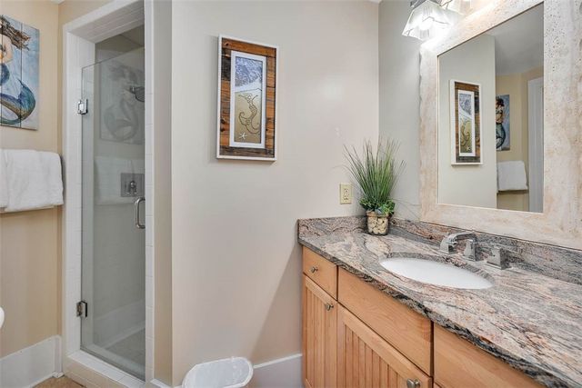 744 Ocean Blvd 202, St Simons Island, GA 31522