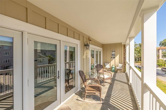 744 Ocean Blvd 202, St Simons Island, GA 31522