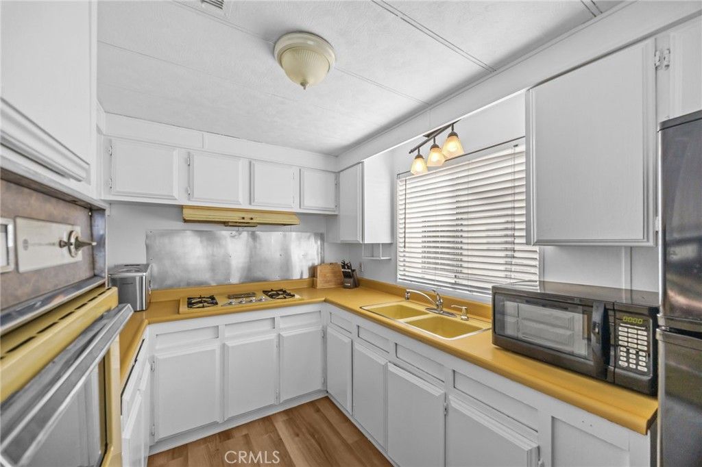 Image 10 of property listing at 25681 Alessandro Boulevard 65, Moreno Valley, CA 92553