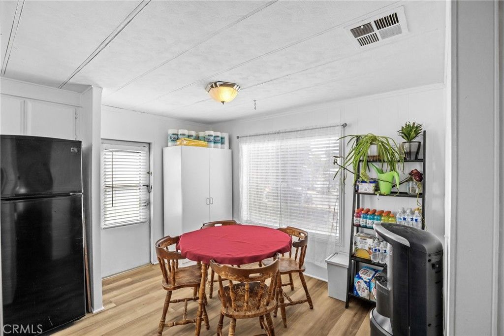 Image 13 of property listing at 25681 Alessandro Boulevard 65, Moreno Valley, CA 92553