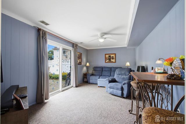 10 George Avenue, Monroe, NJ 08831