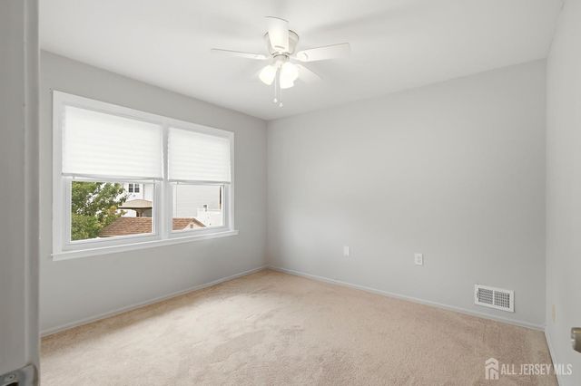10 George Avenue, Monroe, NJ 08831