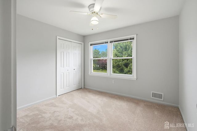 10 George Avenue, Monroe, NJ 08831