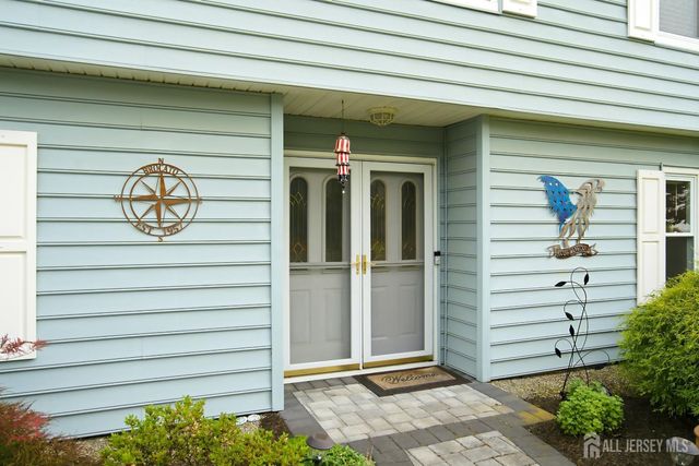 10 George Avenue, Monroe, NJ 08831
