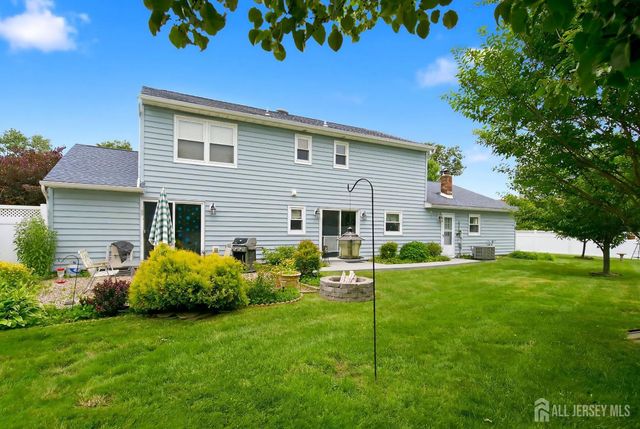 10 George Avenue, Monroe, NJ 08831