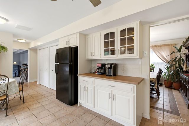10 George Avenue, Monroe, NJ 08831