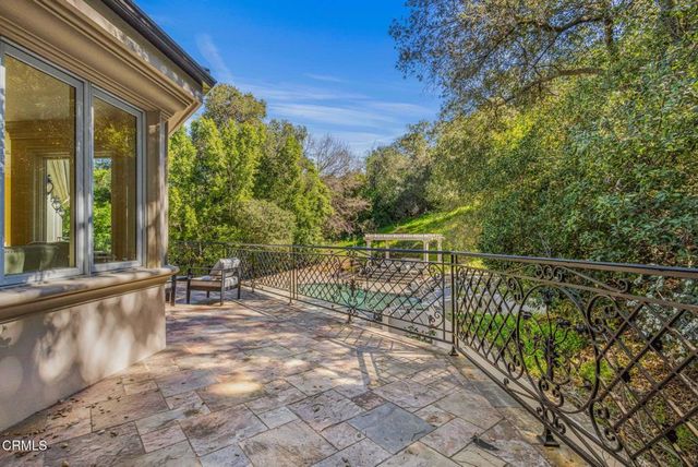 4080 Dover Road, La Canada Flintridge, CA 91011