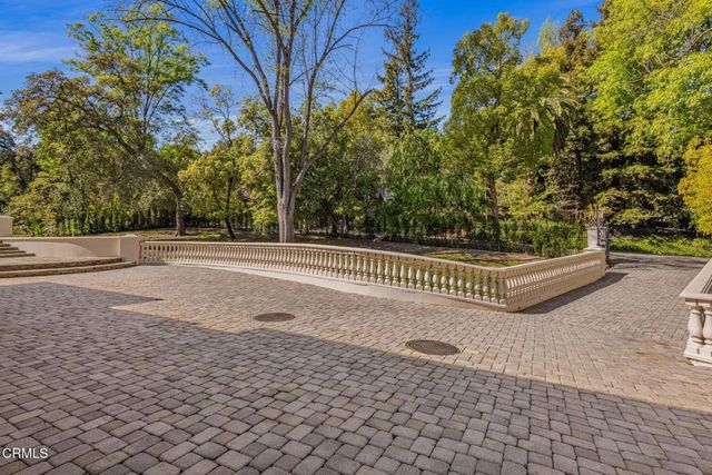 4080 Dover Road, La Canada Flintridge, CA 91011