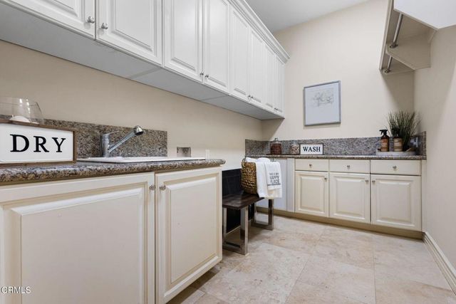 4080 Dover Road, La Canada Flintridge, CA 91011