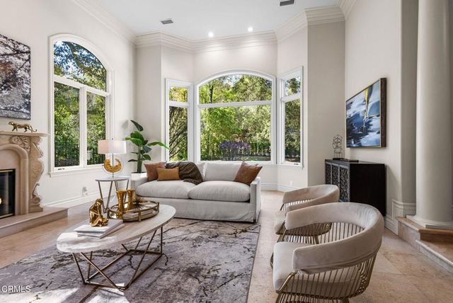 4080 Dover Road, La Canada Flintridge, CA 91011