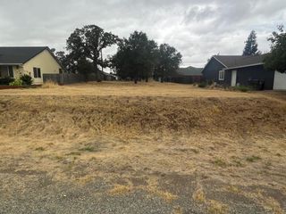 19599 Lake California Drive, Cottonwood, CA 96022